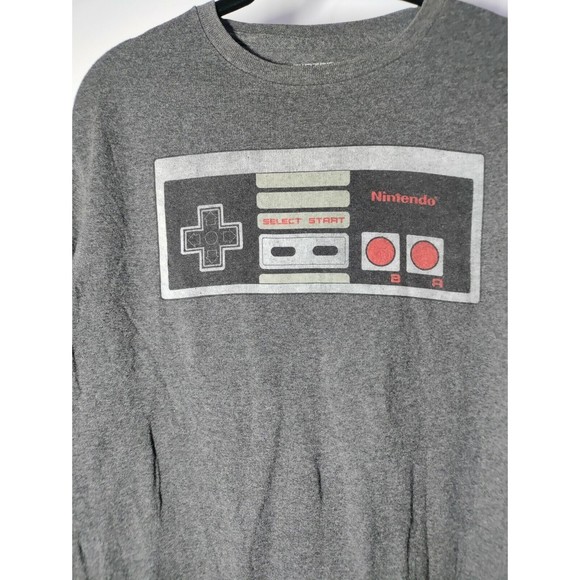 Nintendo Men's T Shirt Gray Original Video NES Game Controller Size Medium - Picture 2 of 3